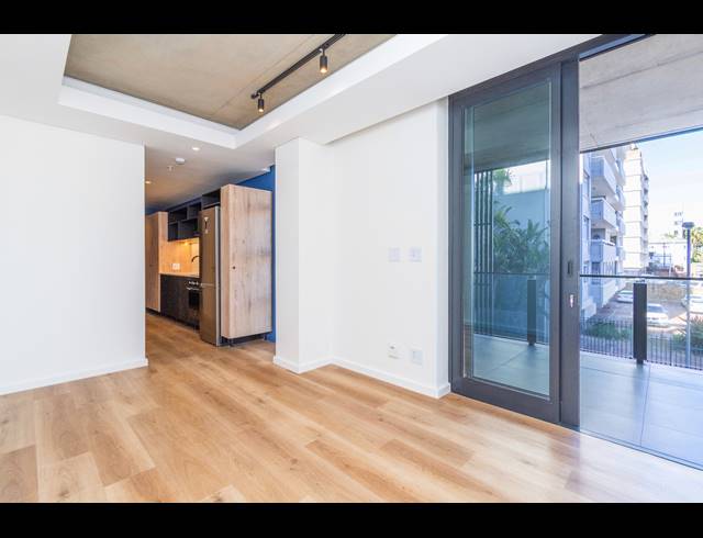 1 BEDROOM APARTMENT RENTED IN SEA POINT
